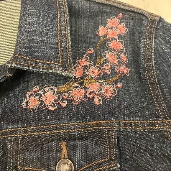 OOAK Japanese themed Mixed Media Upcycled denim jacket - Picture 7 of 9